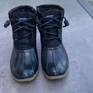 sperry girls size 1 boots